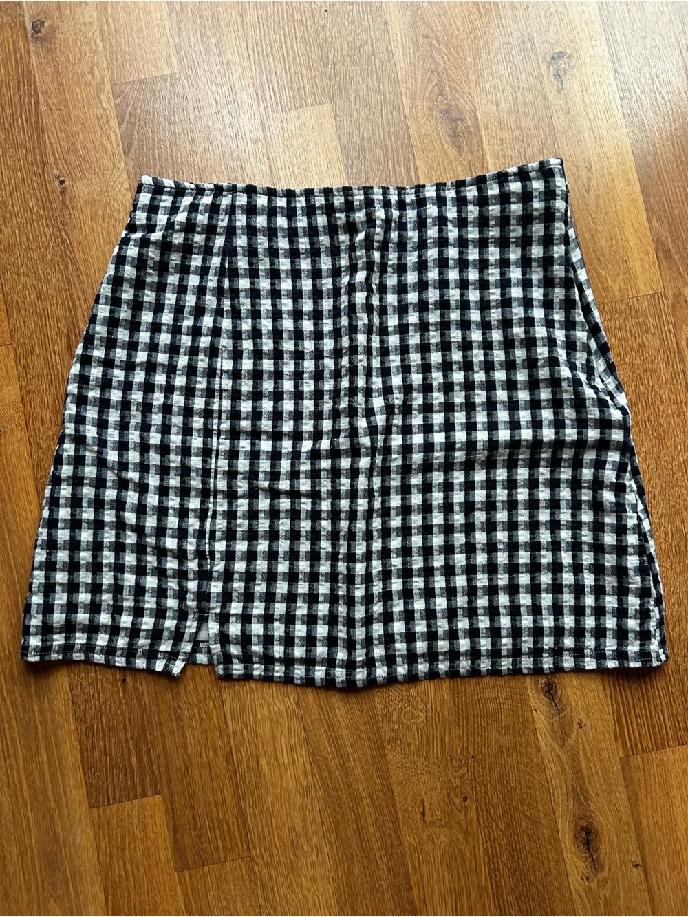 American Eagle Navy and White Gingham Women's Mini Skirt